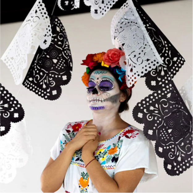 Unleash Your Creativity with Our Day of the Dead Face-Painting Guide