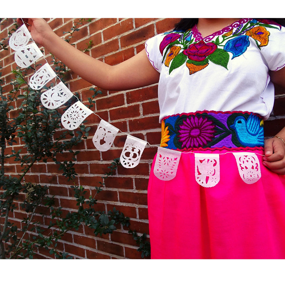 Mexican Mini Papel Picado Banner in White (5 Pack) | FiestaConnect ...